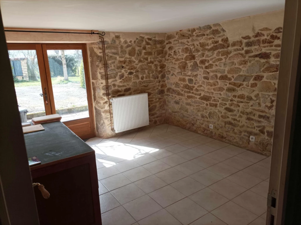 Maison de caractère avec piscine 13