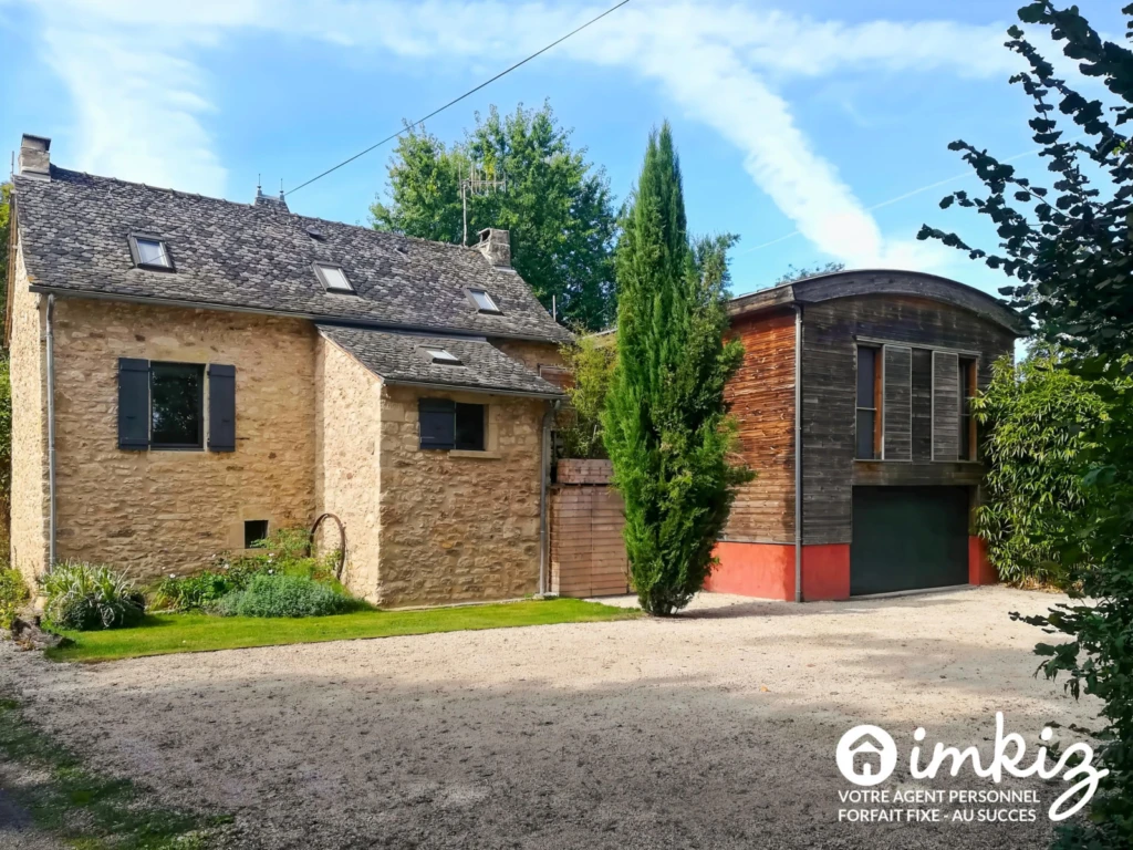 Maison de caractère avec piscine 4