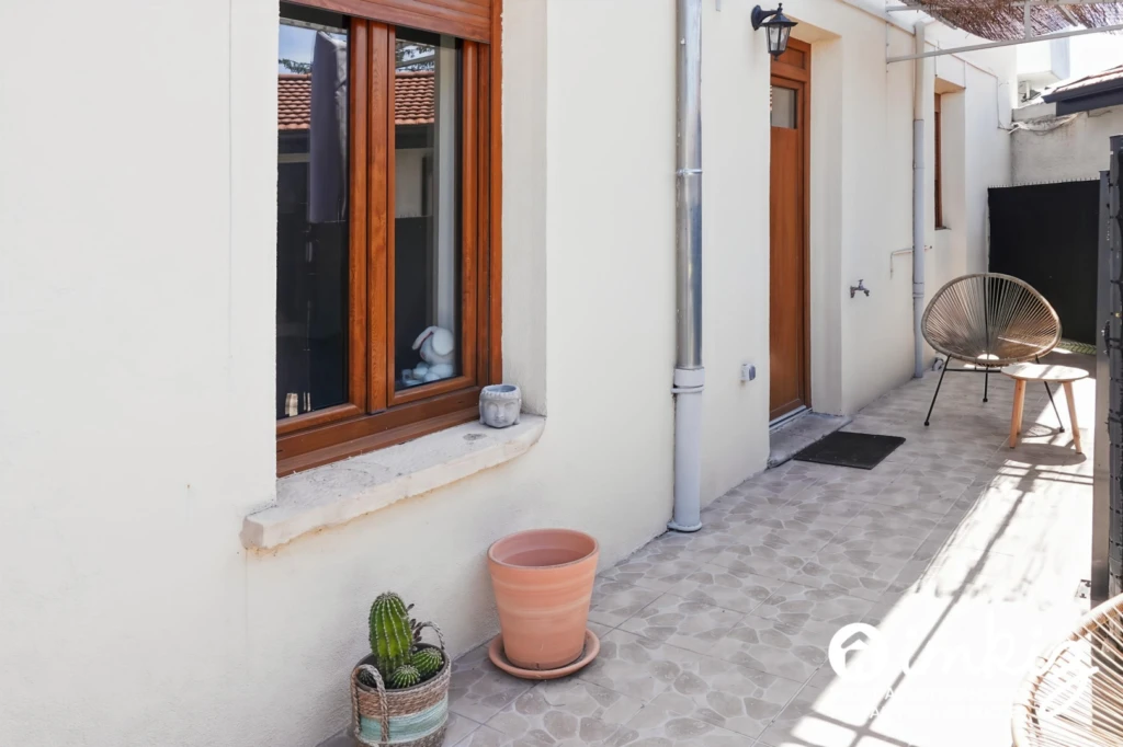 Appartement T3 centre avec terrasse cave + parking 9