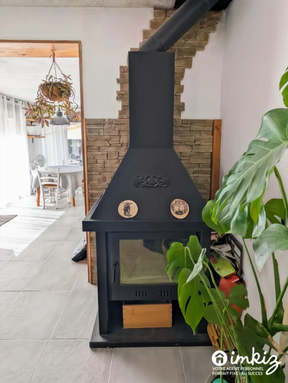Maison individuelle 6 pièces 104 m² avec piscine 4