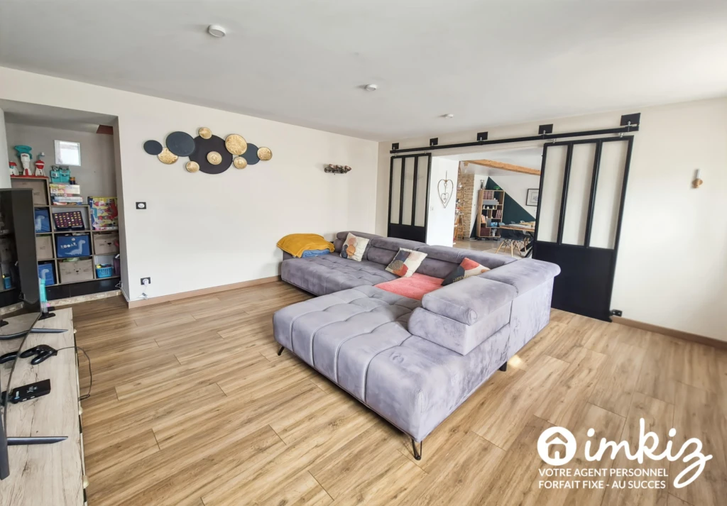 Maison familiale parfaitement rénovée de 220 m² 7