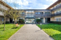 Investissement locatif sénior- studio + terrasse 2