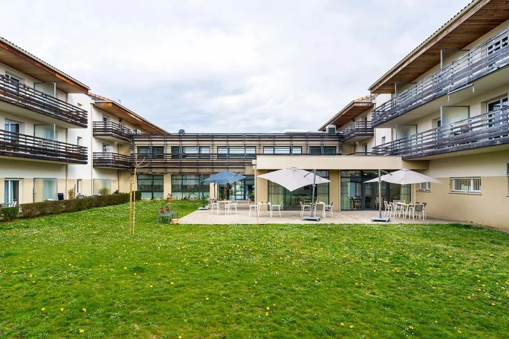 Investissement locatif sénior- studio + terrasse 5