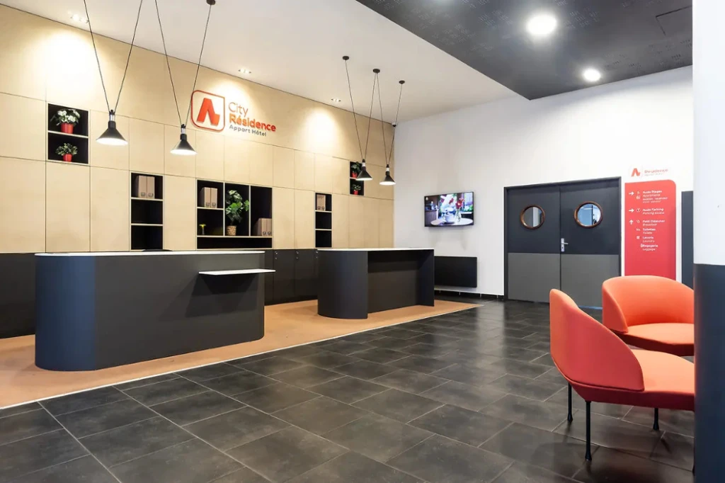 Investissement locatif - studio 4e + parking 4