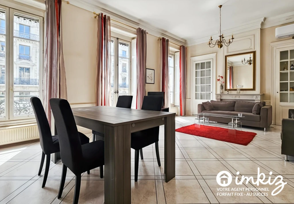 Superbe appartement T3/T4 avec clim, balcon et vue 2