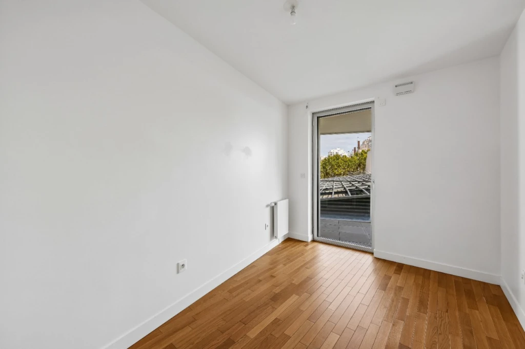 Appartement 4 pièces avec BALCONS 11