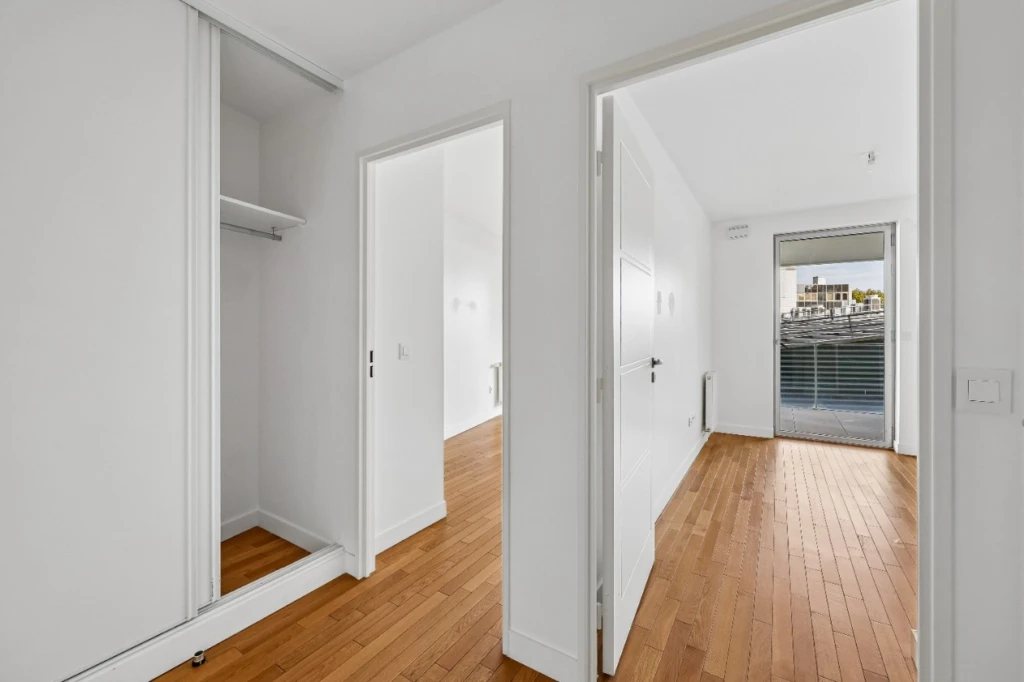 Appartement 4 pièces avec BALCONS 7