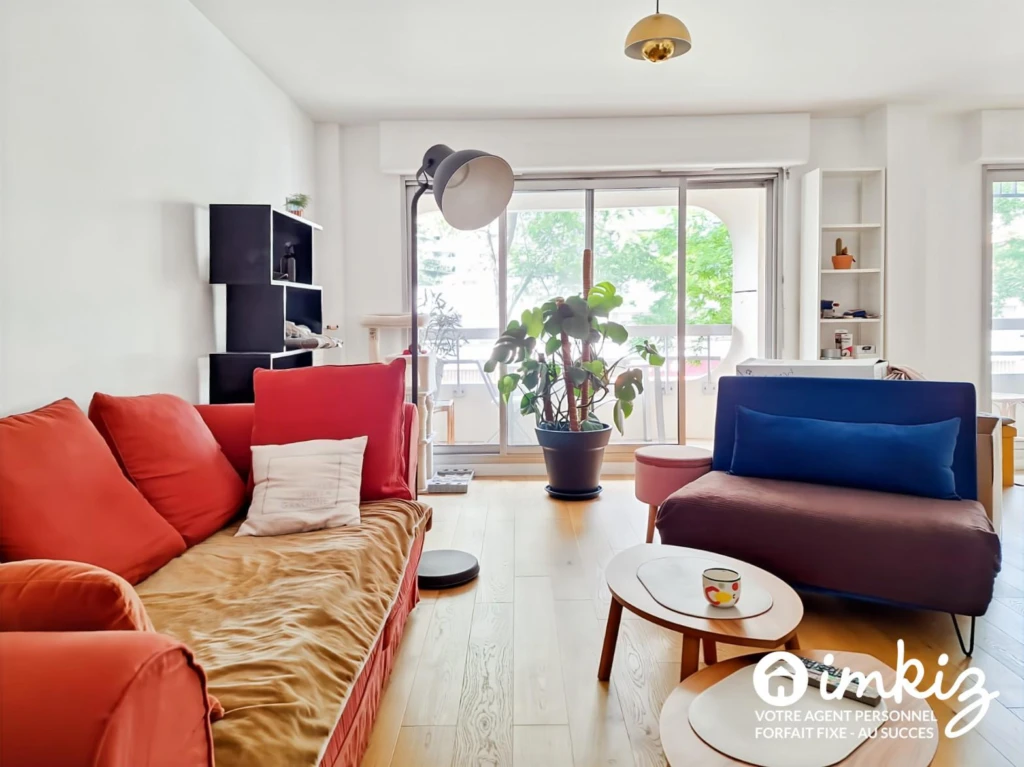 Paris 19e – 3P refait à neuf, traversant, 2 loggia 3