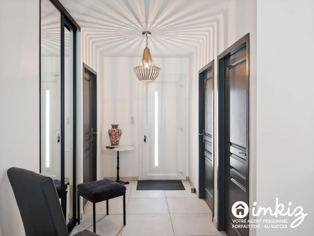 Superbe maison contemporaine avec piscine & jardin 8