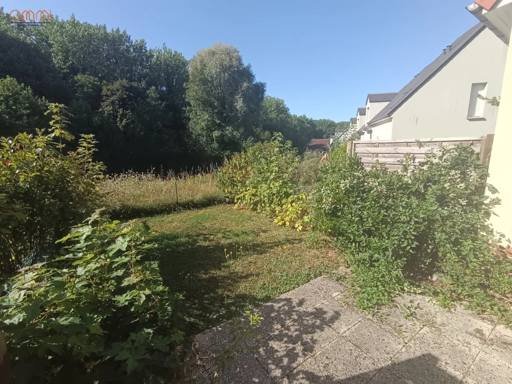 Doullens maison 1 chambre jardin parking 2