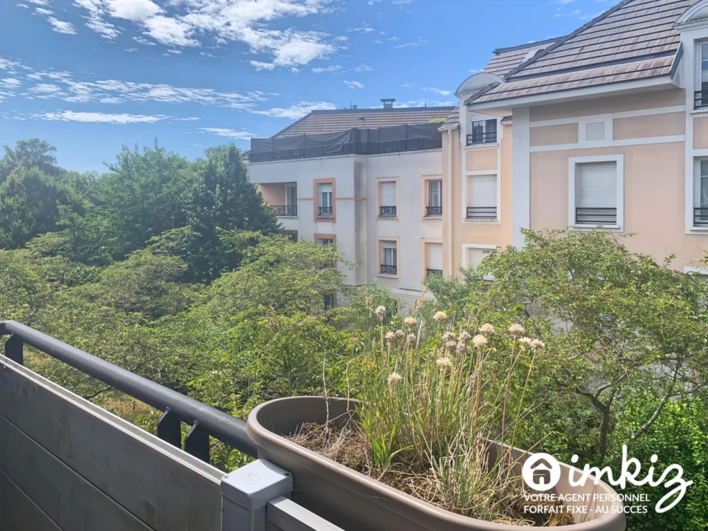 Émerainville Gare (7 min) – Duplex Esprit Maison" 15"