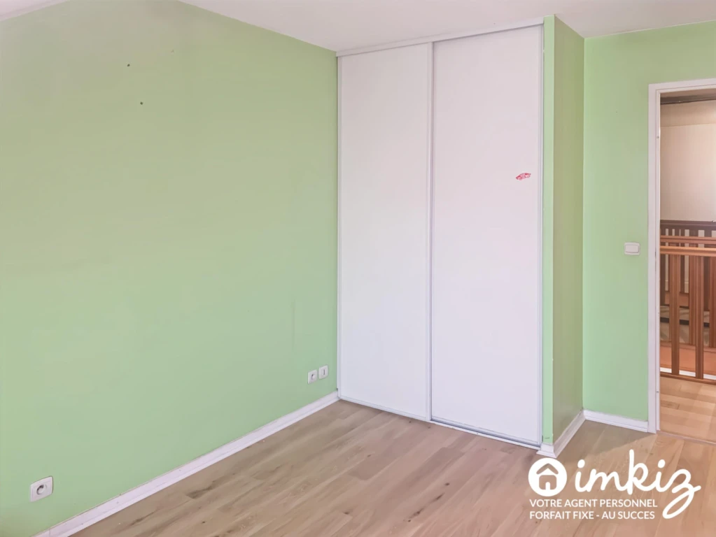 Émerainville Gare (7 min) – Duplex Esprit Maison" 9"