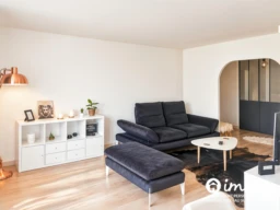 T4 rénové de 86 m² – Dernier étage – Balcon 1