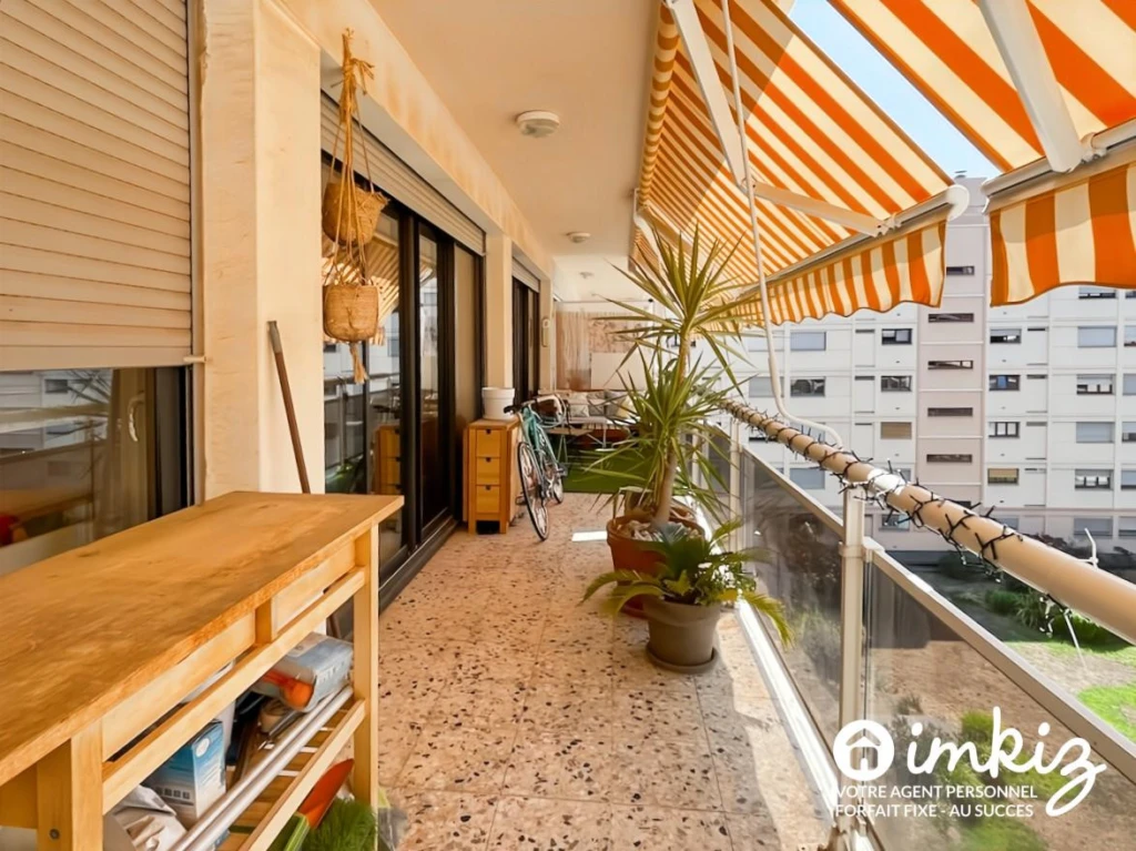 T3/4 76 m² , Terrasse Sud, piscine 12