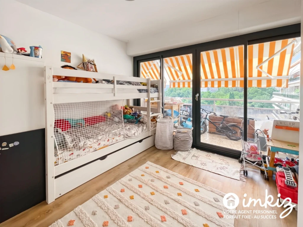 T3/4 76 m² , Terrasse Sud, piscine 9