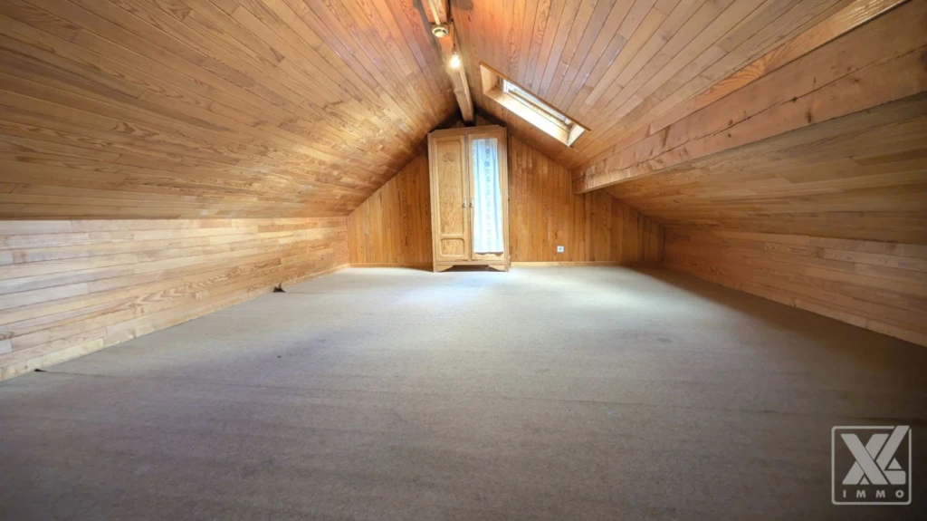 PELVOUX - Appt T3 de 87 m² à rénover 4