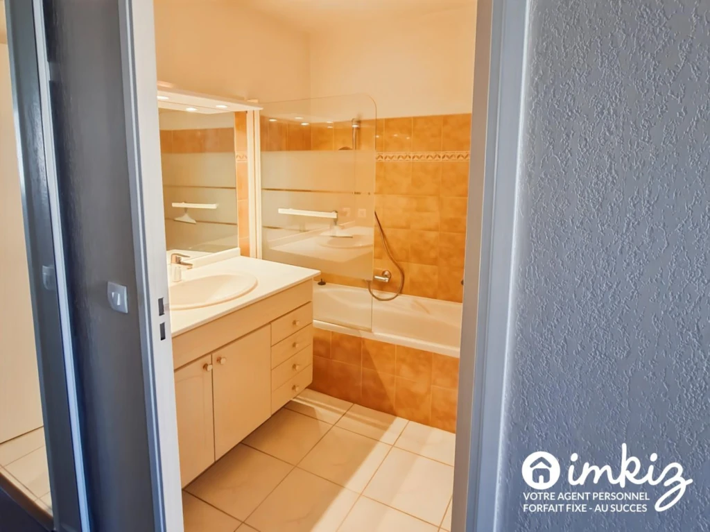Lumineux appartement 4 pièces Secteur des Rascas 10
