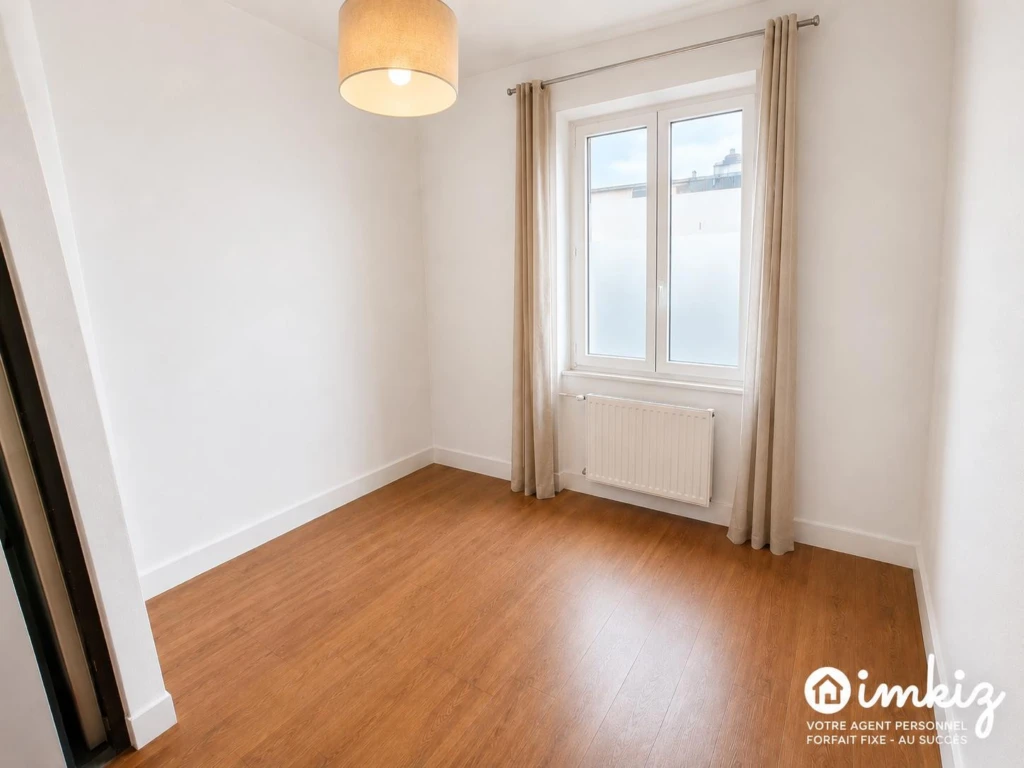 T2 de 50m² avec cachet à rénover - Fort potentiel 9