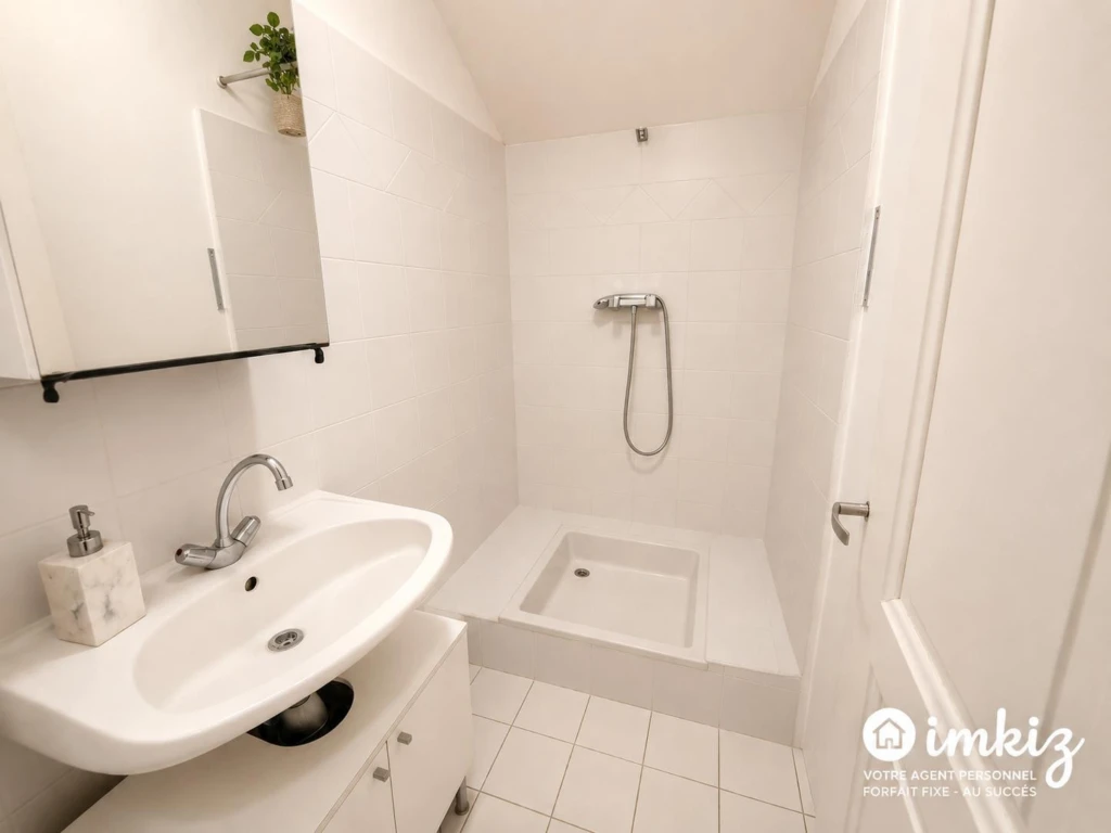 T2 de 50m² avec cachet à rénover - Fort potentiel 10
