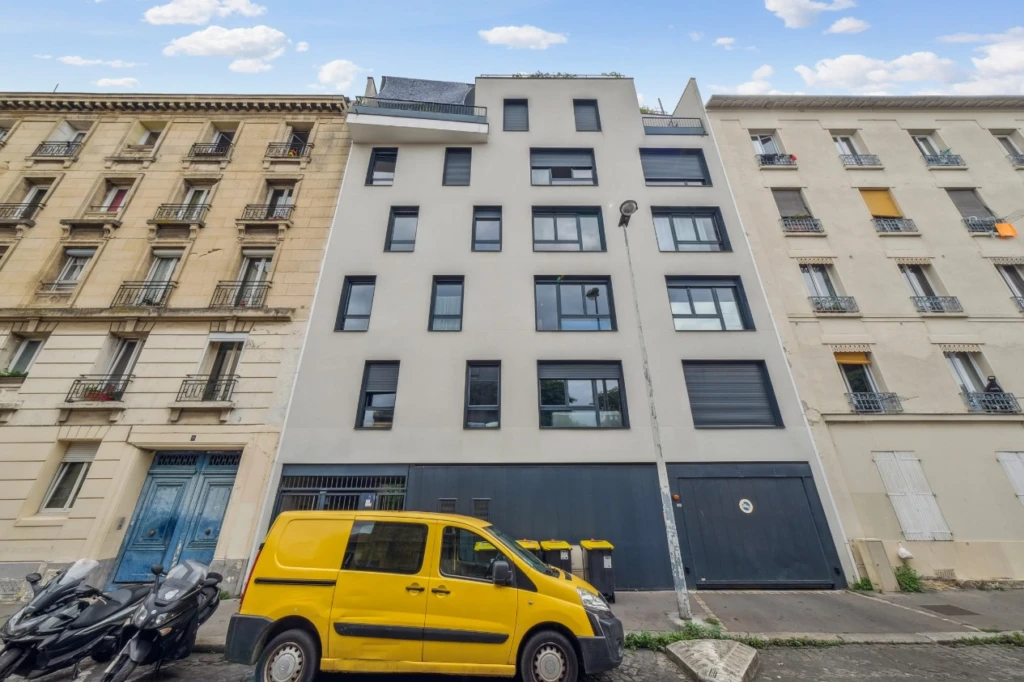 Lot C28 St Denis 12