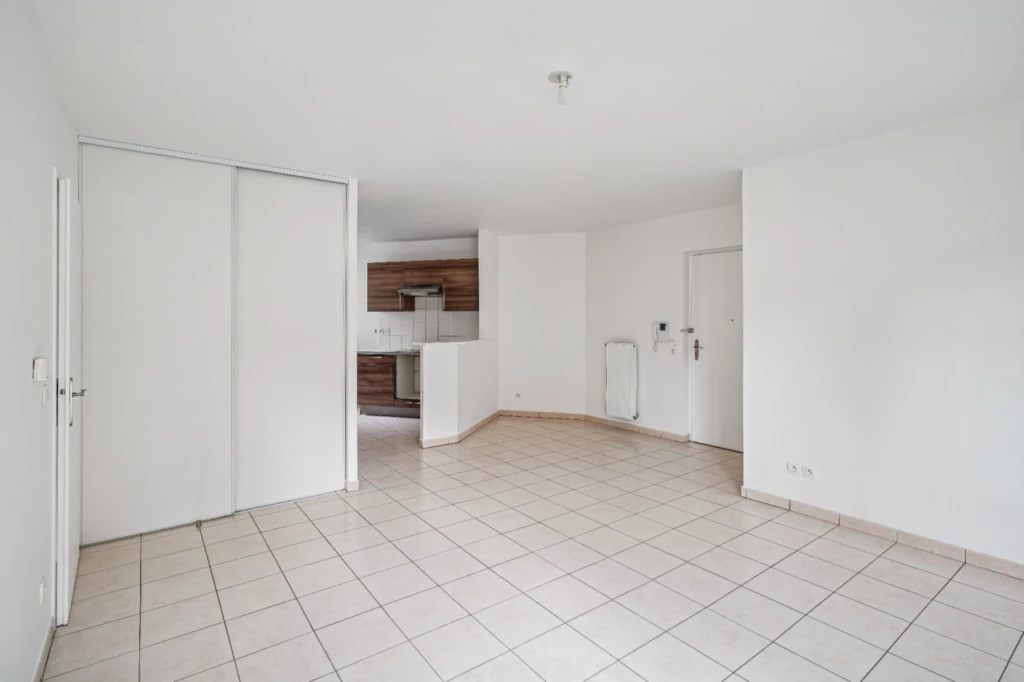 Lot C28 St Denis 4