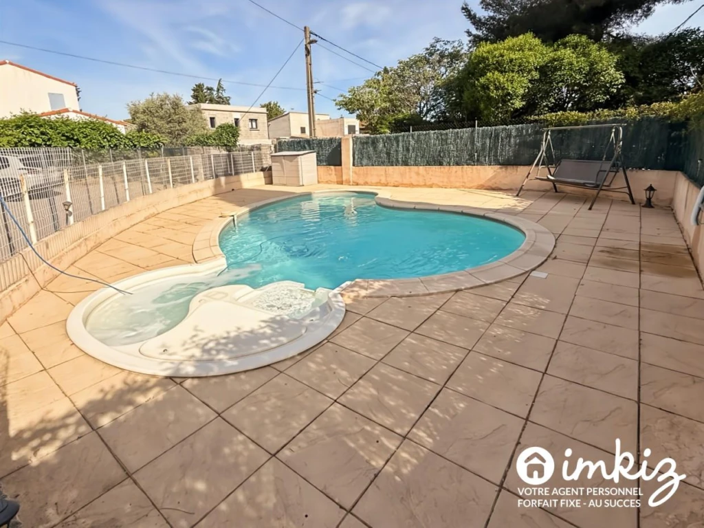 Maison divisé en 2 appartements avec piscine 4