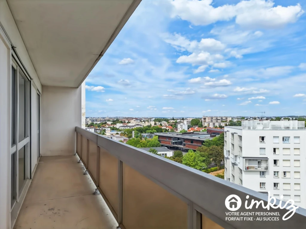 Créteil 4 pièces avec balcon et parking 12