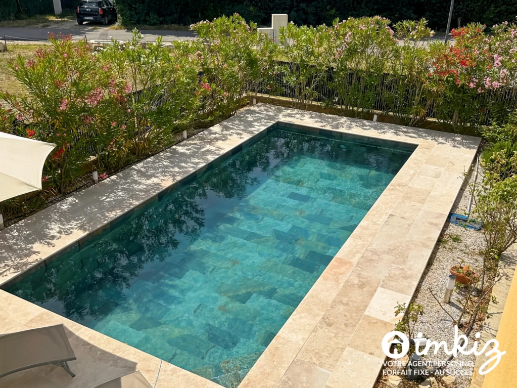 Villa 5 pièces, autonomie de plain pied, piscine 10