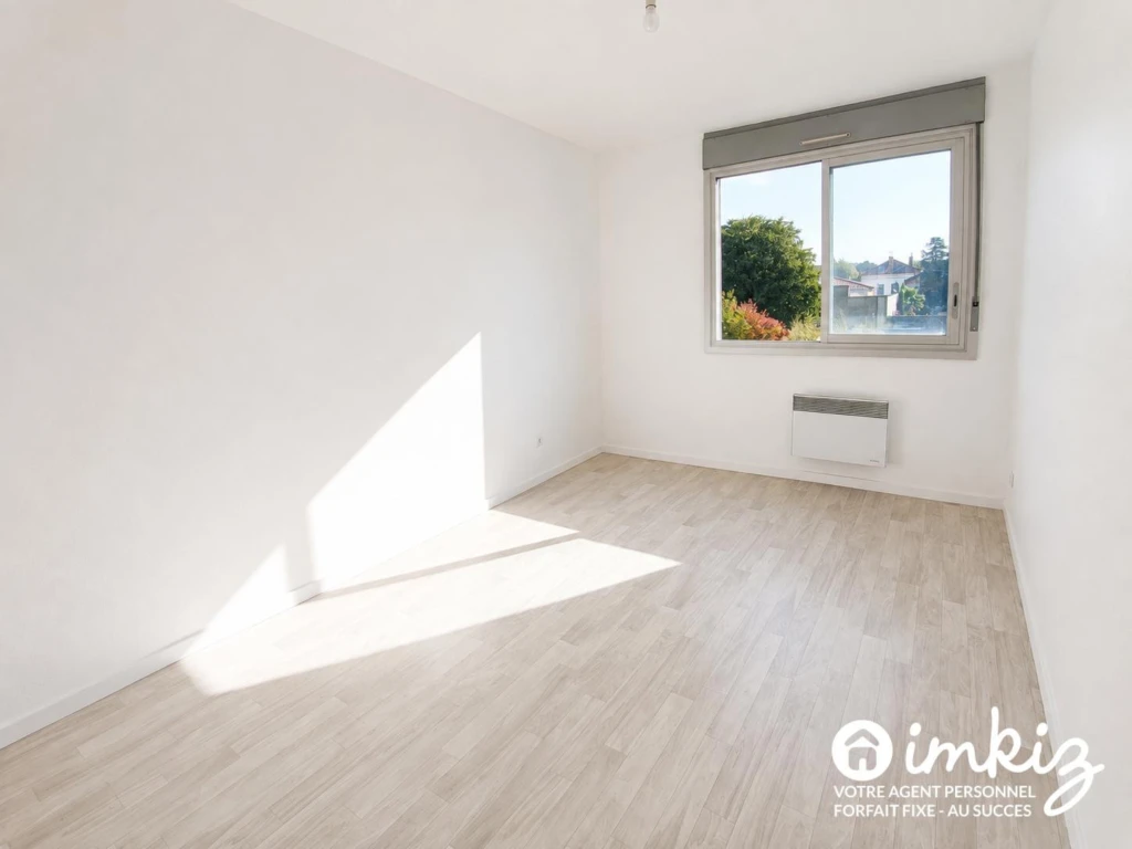 Montchat, 93m², annexes rares : garage + cave 25m² 11