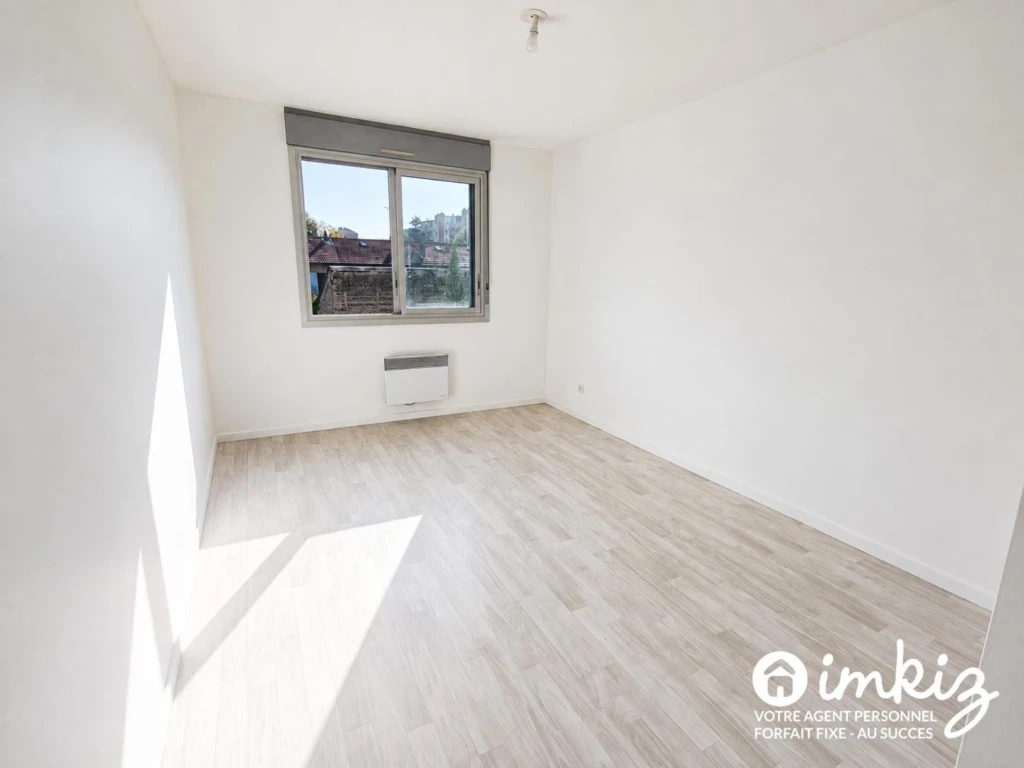 Montchat, 93m², annexes rares : garage + cave 25m² 10