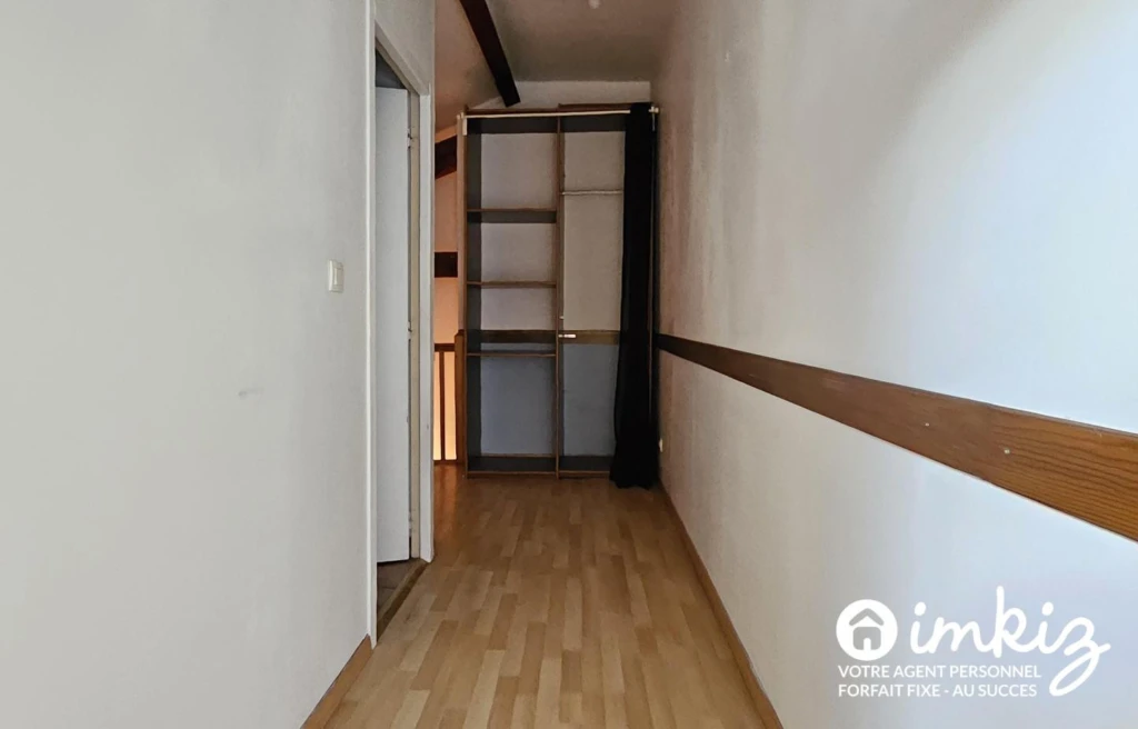 Duplex atypique de 82 m² avec 4 pièces et garage 13