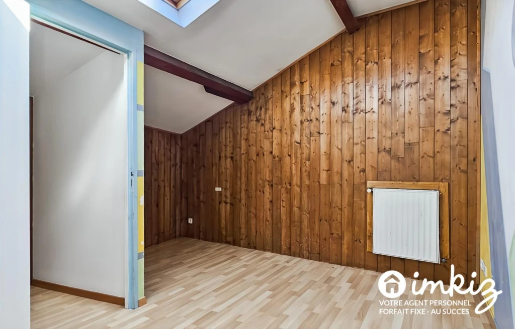 Duplex atypique de 82 m² avec 4 pièces et garage 9