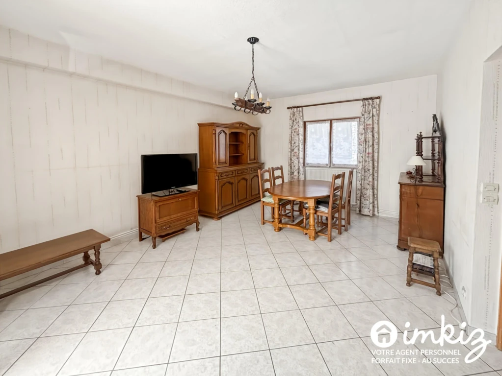Maison 4 pièces de 85 m² offrant un beau potentiel 1