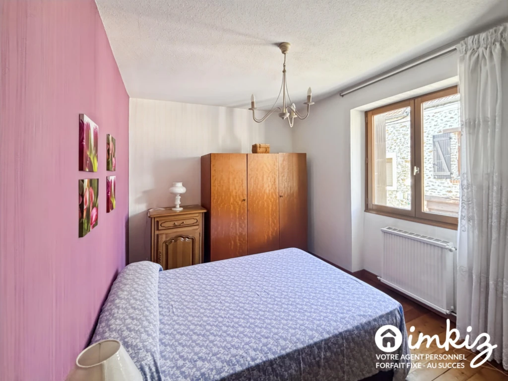 Maison 4 pièces de 85 m² offrant un beau potentiel 6