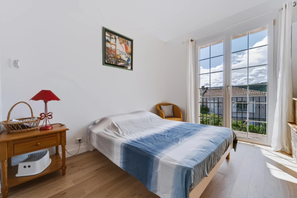 Maison 4 pièces 12