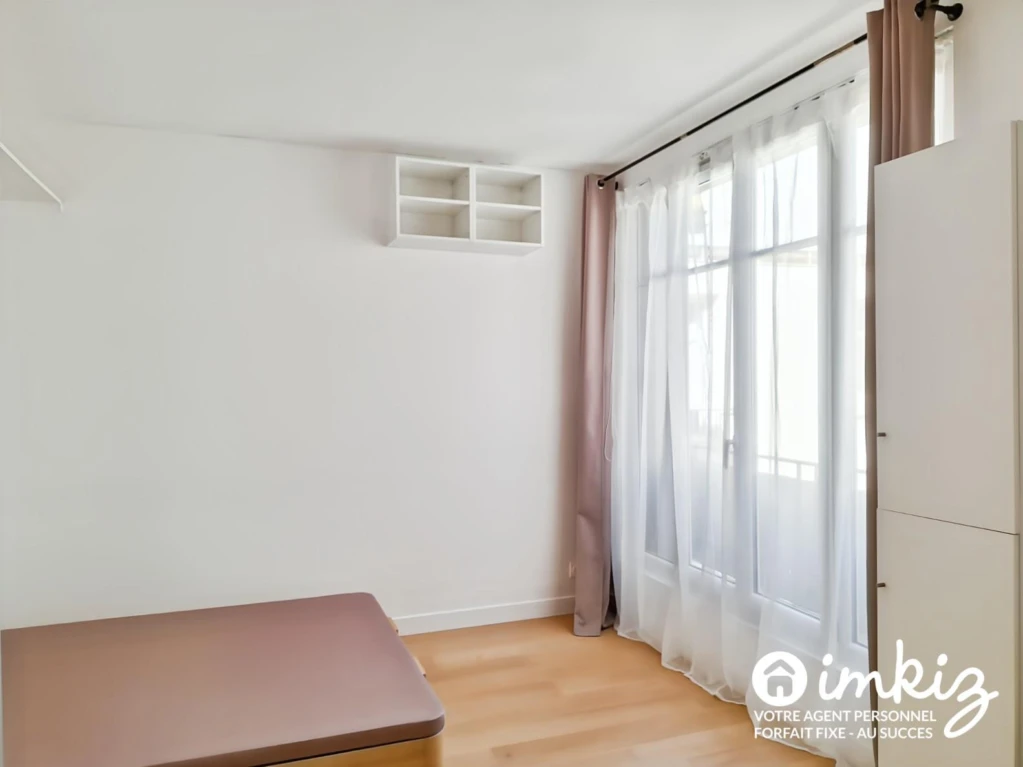 Paris 11ᵉ grand studio 36m² rénové 7