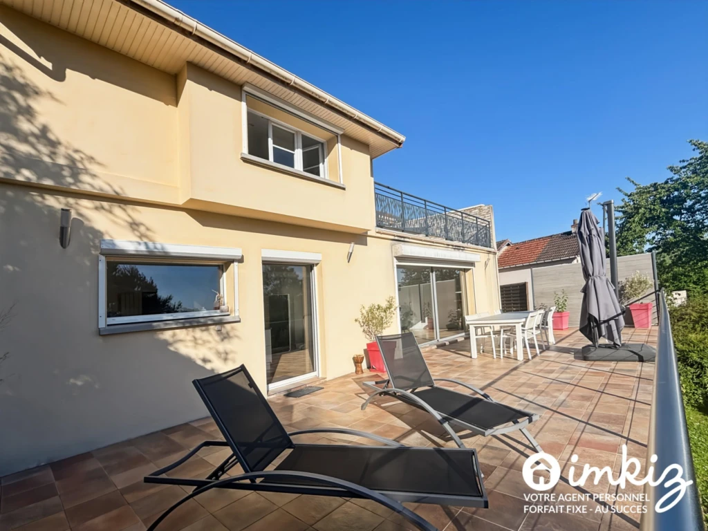 Maison 8 pièces 16
