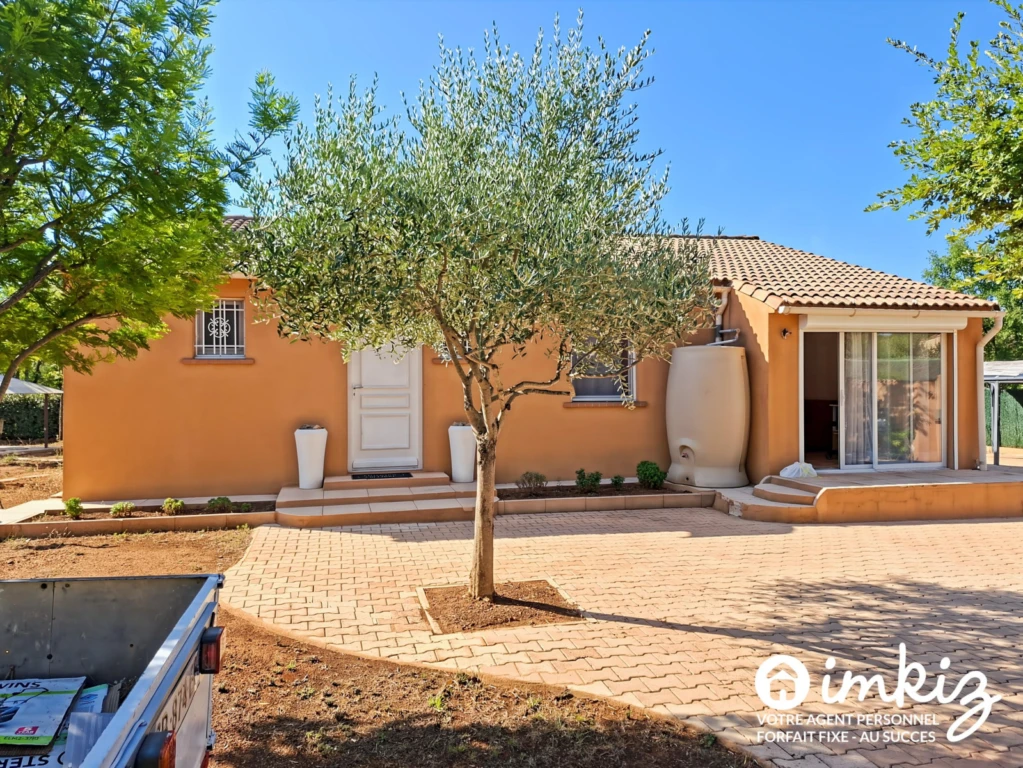 Maison 5 pièces sur terrain clos + annexes 1