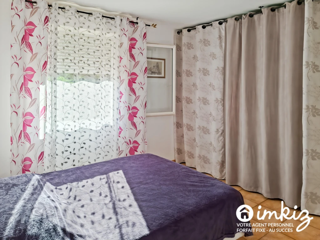 Maison 5 pièces sur terrain clos + annexes 12