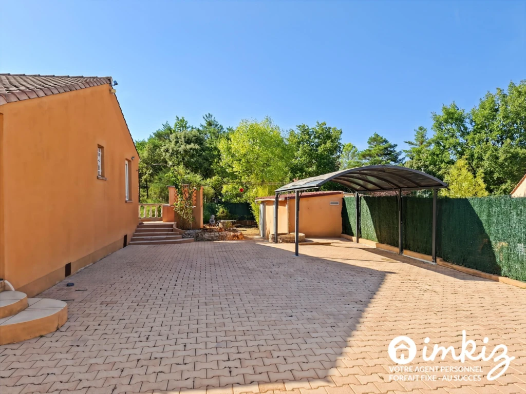 Maison 5 pièces sur terrain clos + annexes 3