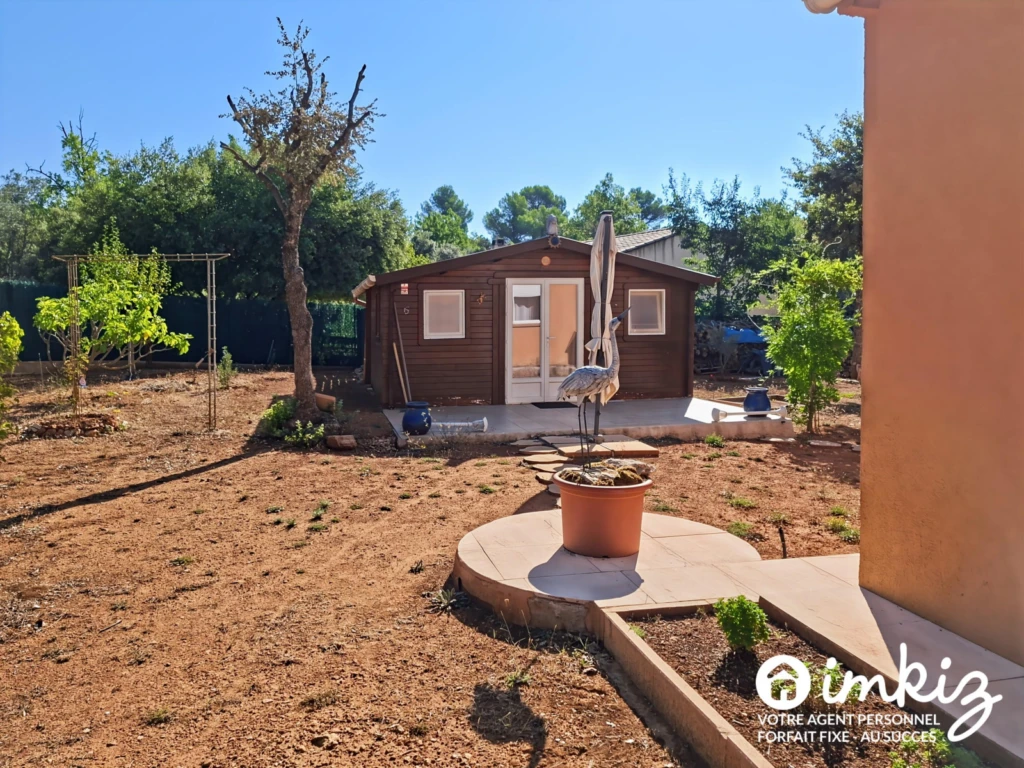 Maison 5 pièces sur terrain clos + annexes 4