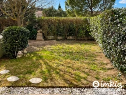 Residence avec piscine - terrasse, jardins et box 3