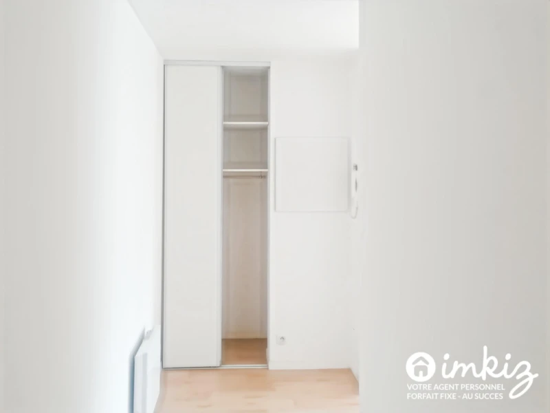 T2 lumineux avec balcon, parking et ascenseur 12