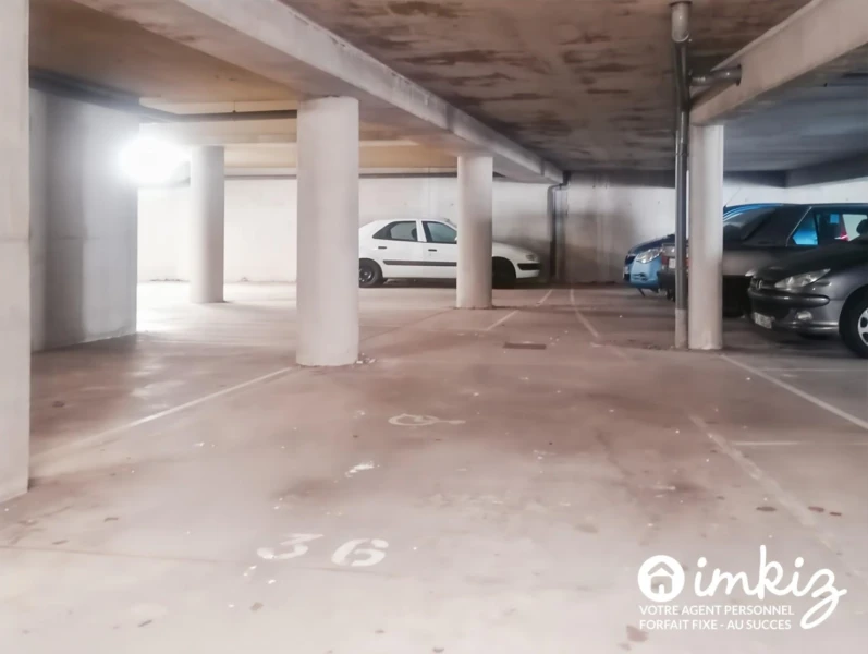 T2 lumineux avec balcon, parking et ascenseur 14