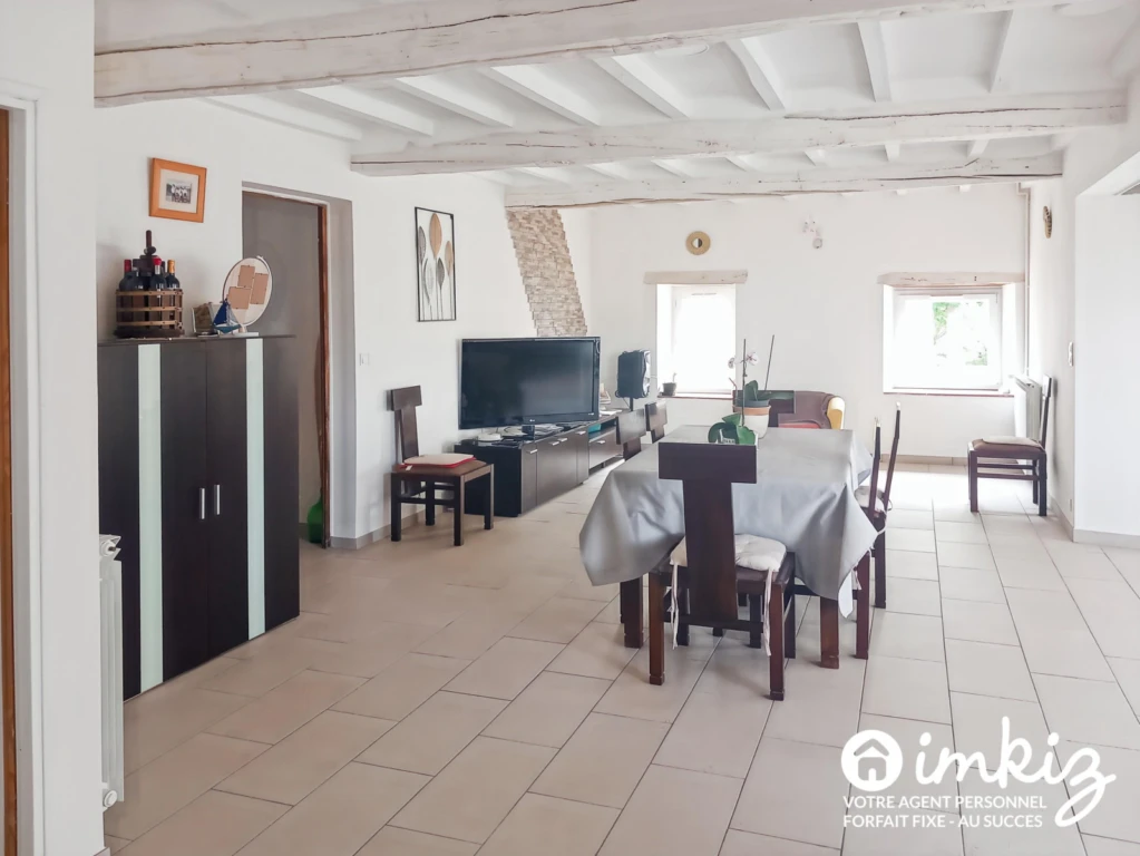 Maison 5 pièces PLAIN-PIED, dépendances et piscine 1
