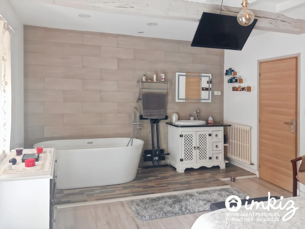 Maison 5 pièces PLAIN-PIED, dépendances et piscine 6