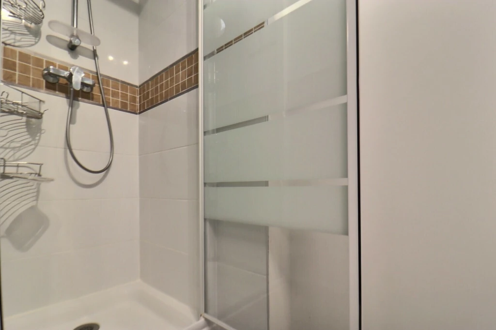 Antony Studio 17m² - sans travaux - calme 4