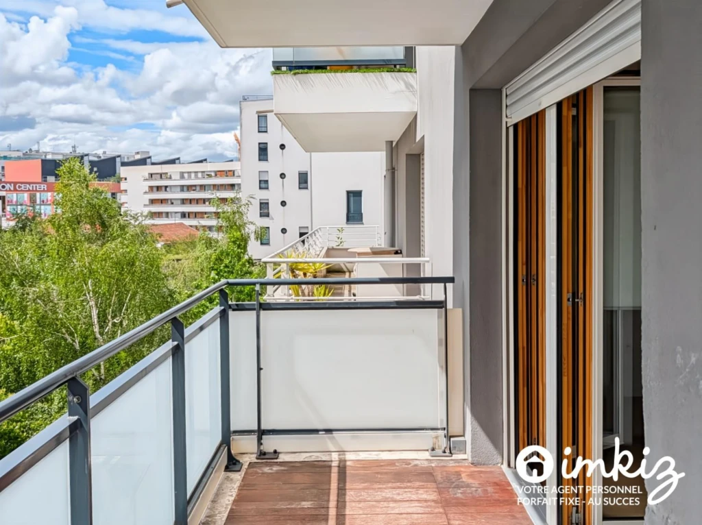 T2 avec terrasse & parking proche métro ligne 12 2