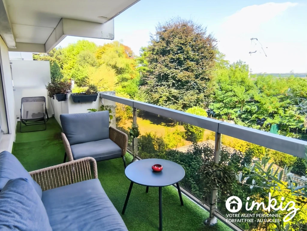 Grand appartement familial à Suresnes 1