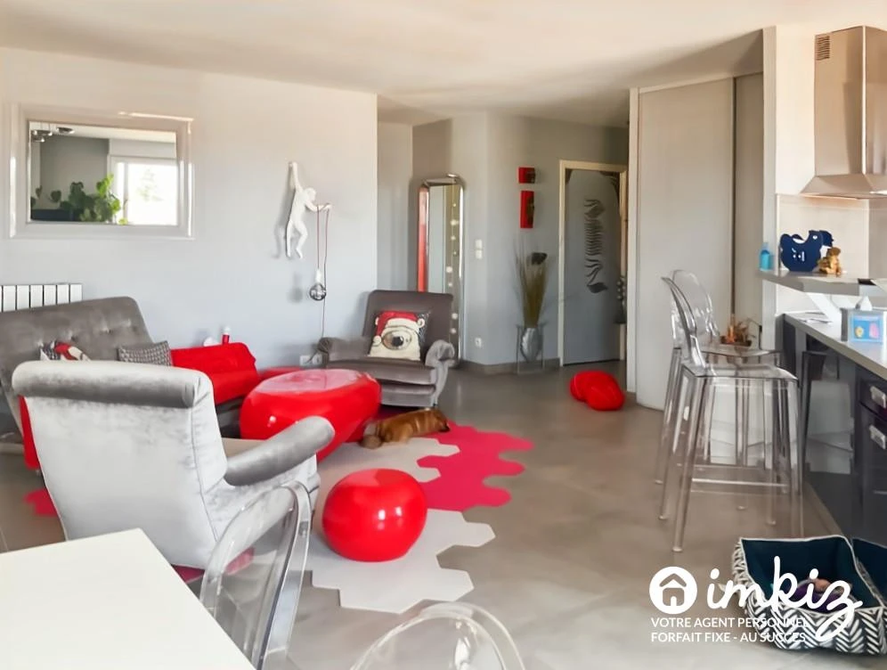 Superbe T4 avec grande terrasse et garages 5